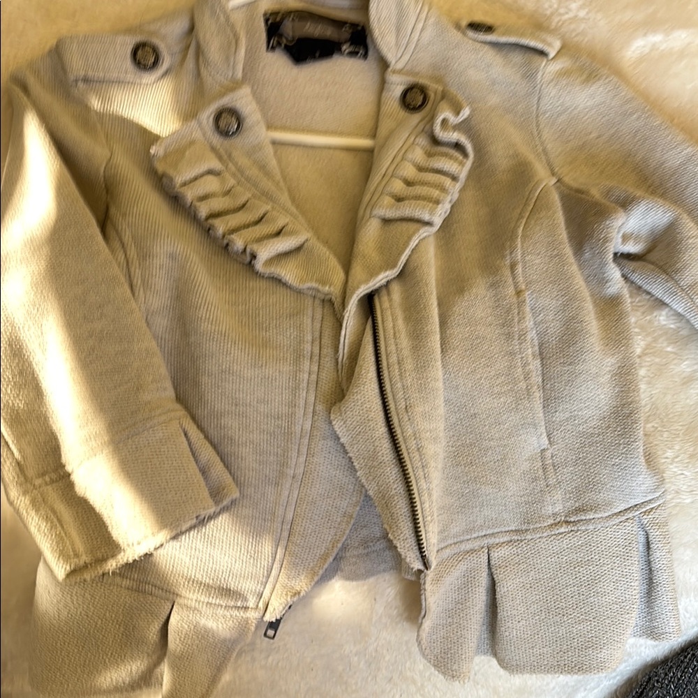 Stylish Beige Women's Jacket